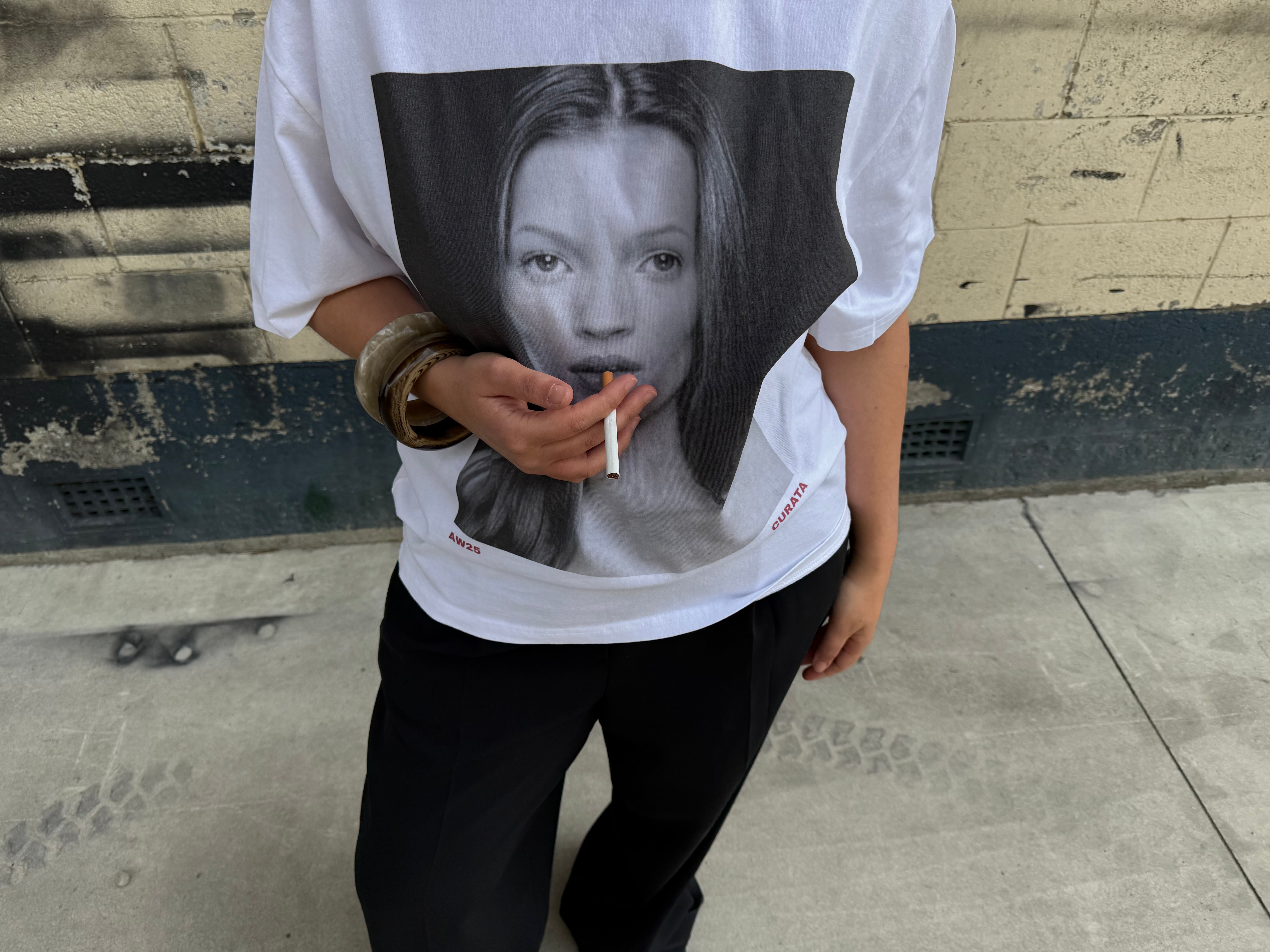 90's Model Tee