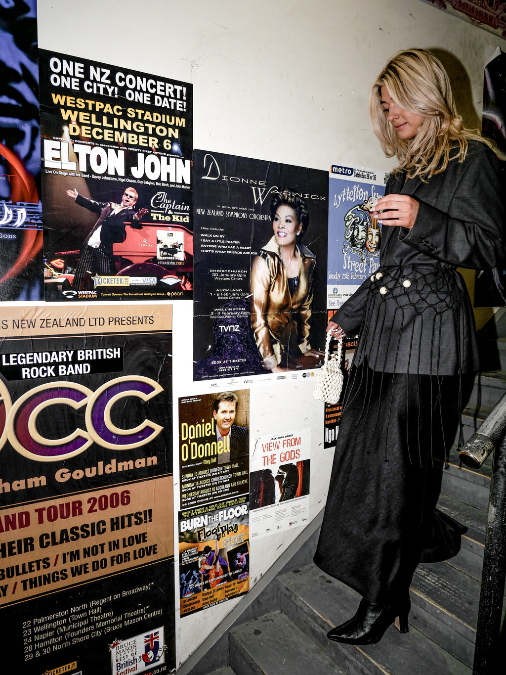 Belted Blazer [black]