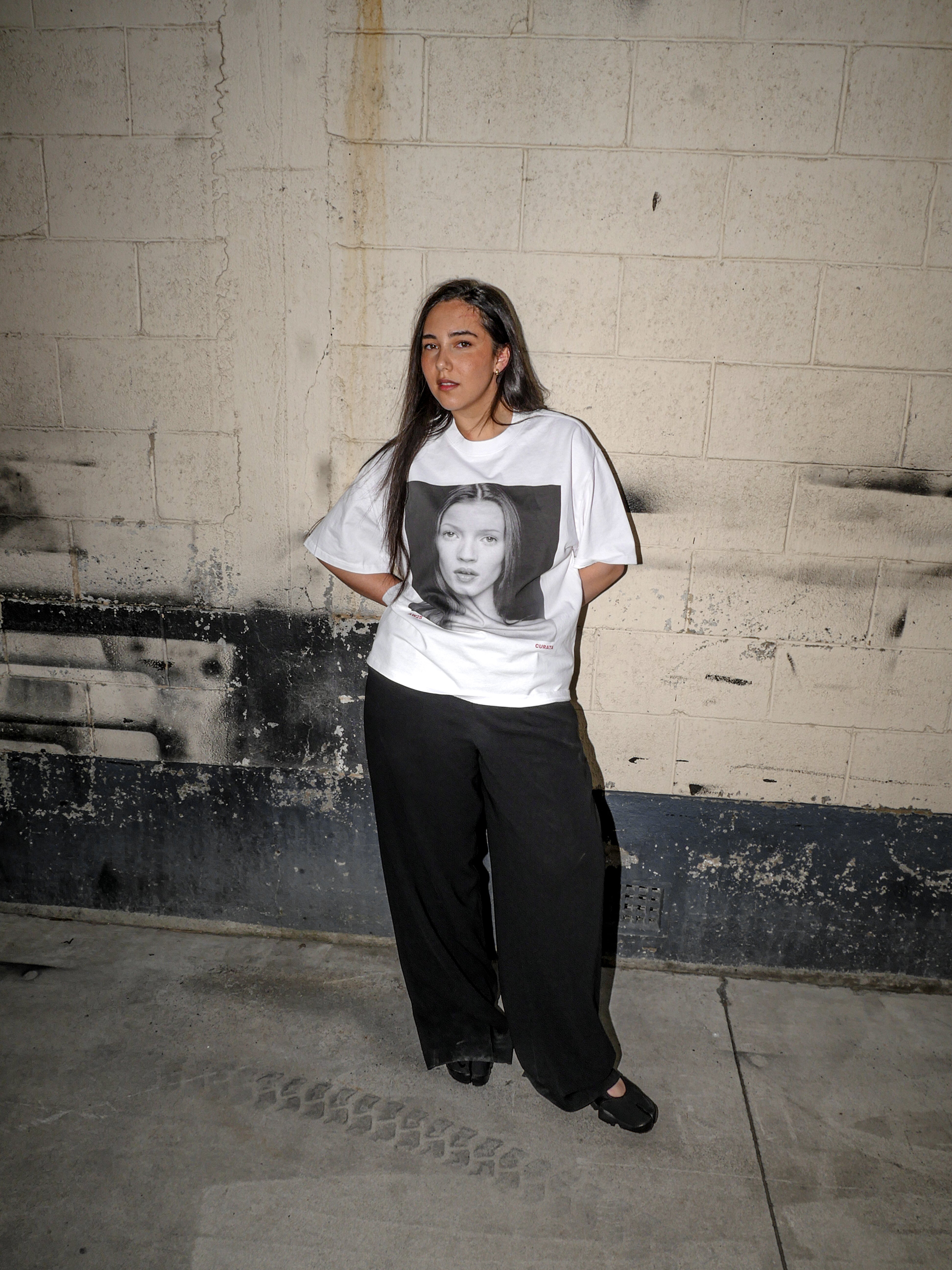 90's Model Tee